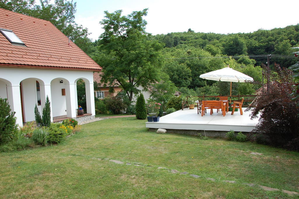 Appartement Ambitus-Haz à Egerszalók Extérieur photo