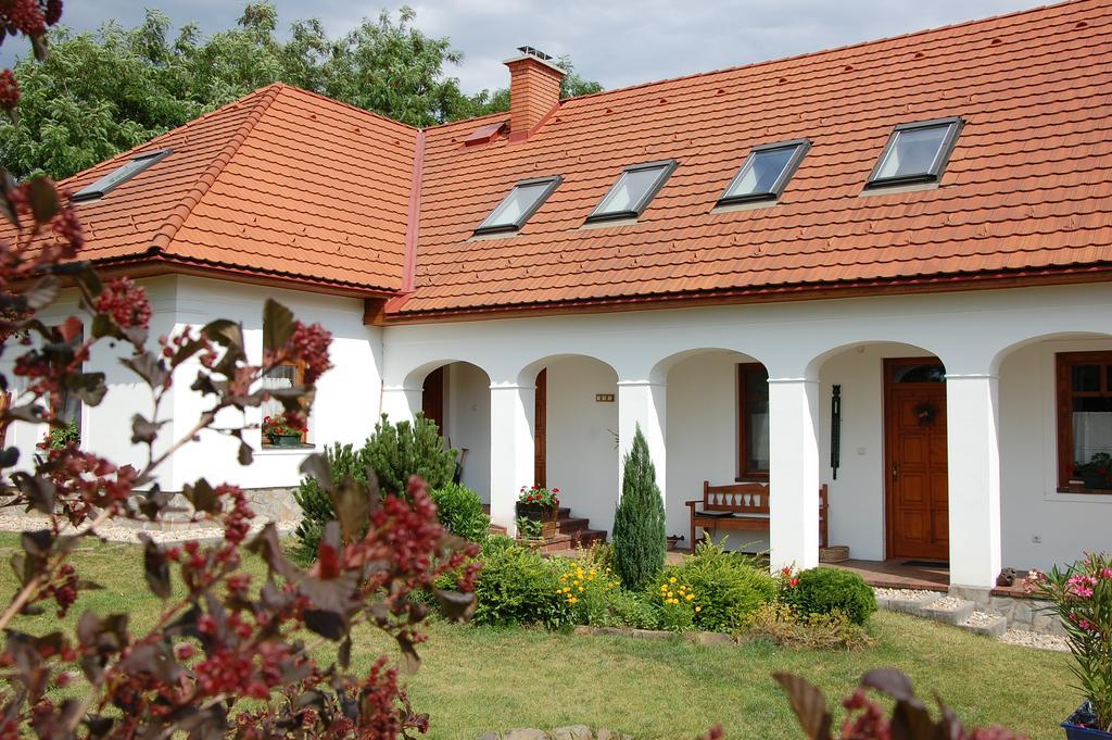 Appartement Ambitus-Haz à Egerszalók Extérieur photo