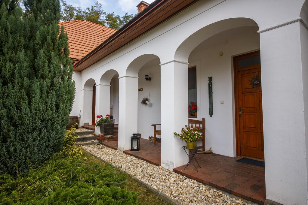 Appartement Ambitus-Haz à Egerszalók Extérieur photo